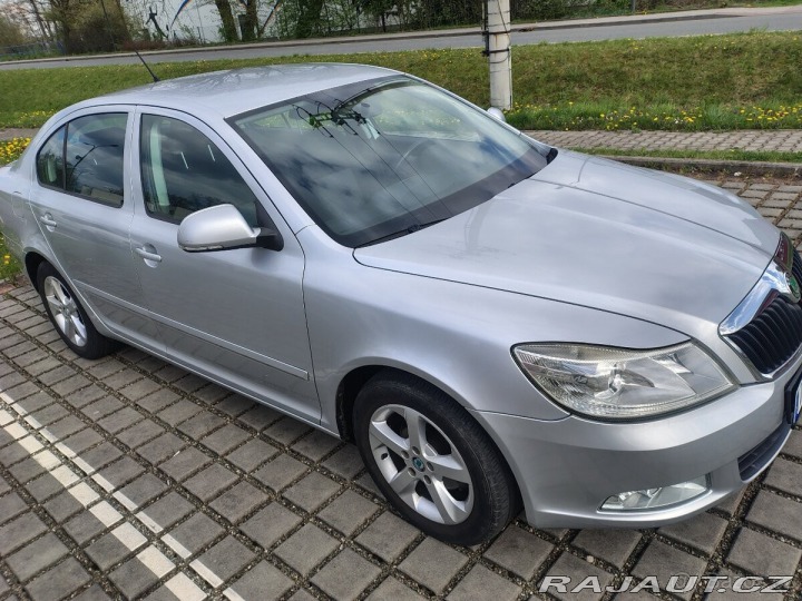 Škoda Octavia 1,6 77 kW,2011,STK 10/2 2011