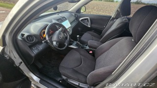 Toyota RAV4 2,2 2009 2009