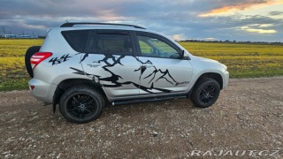 Toyota RAV4 2,2 2009 2009