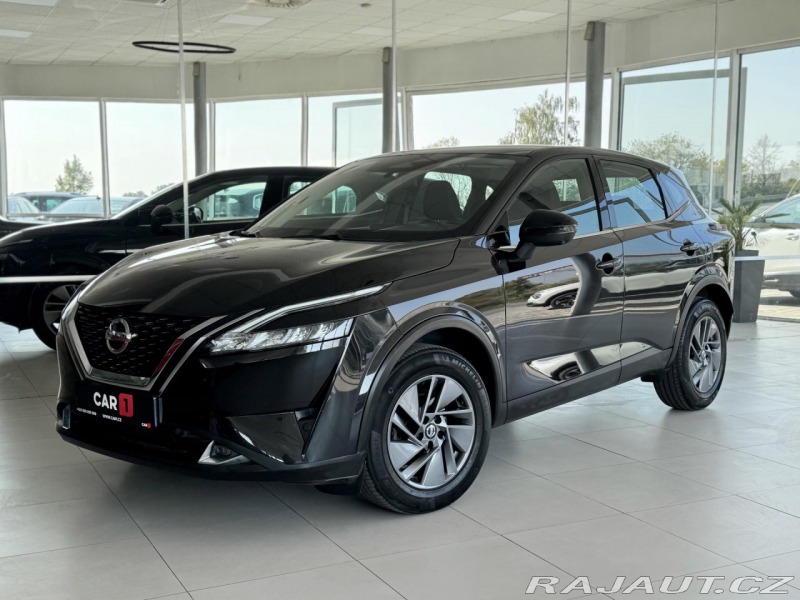 Nissan Qashqai 1,3DIG-T 140*Distronic*36