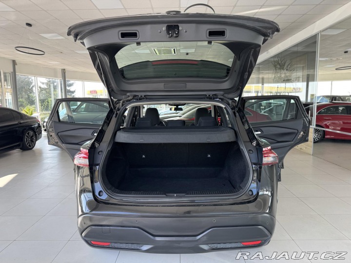Nissan Qashqai 1,3DIG-T 140*Distronic*36 2022