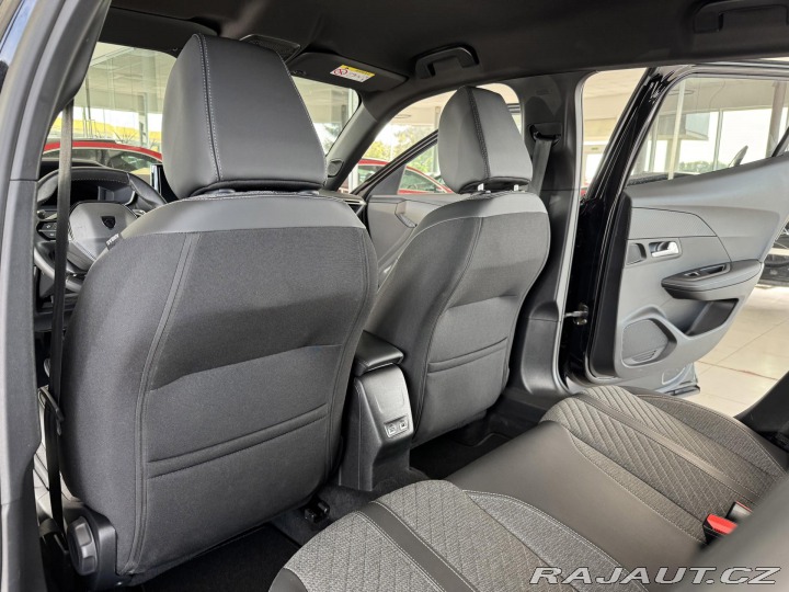 Peugeot 2008 1,2PT 130*AT8*Allure*Kame 2024
