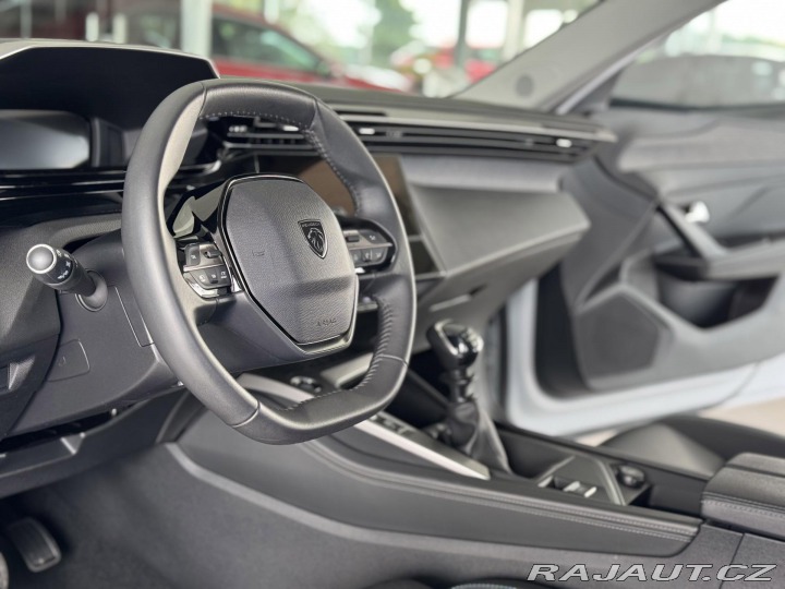 Peugeot 308 1,2PT 96KW*ALLURE*Kamera* 2024