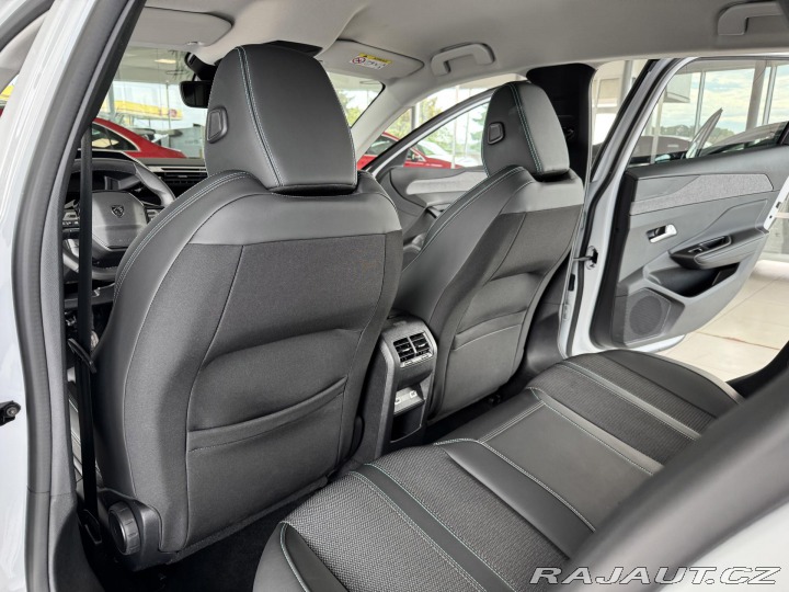 Peugeot 308 1,2PT 96KW*ALLURE*REZERVA 2024