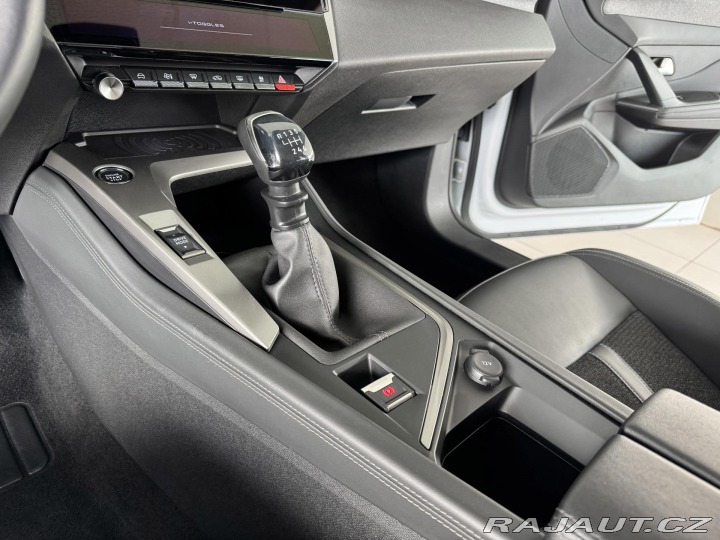 Peugeot 308 1,2PT 96KW*ALLURE*Kamera* 2024