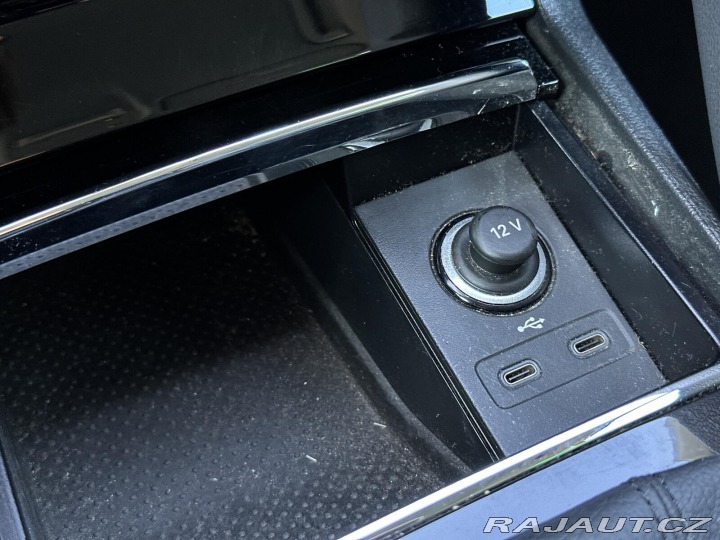 Škoda Karoq 1.5TSi DSG Style PLUS NAV 2021