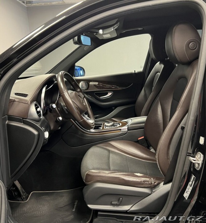 Mercedes-Benz GLC 250 4Matic AT 2016