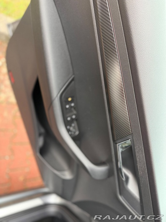 Škoda Karoq SportLine 1.5 TSi 110kw 2023