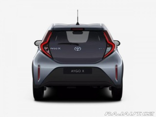 Toyota Aygo 1.5HEV Active 1800