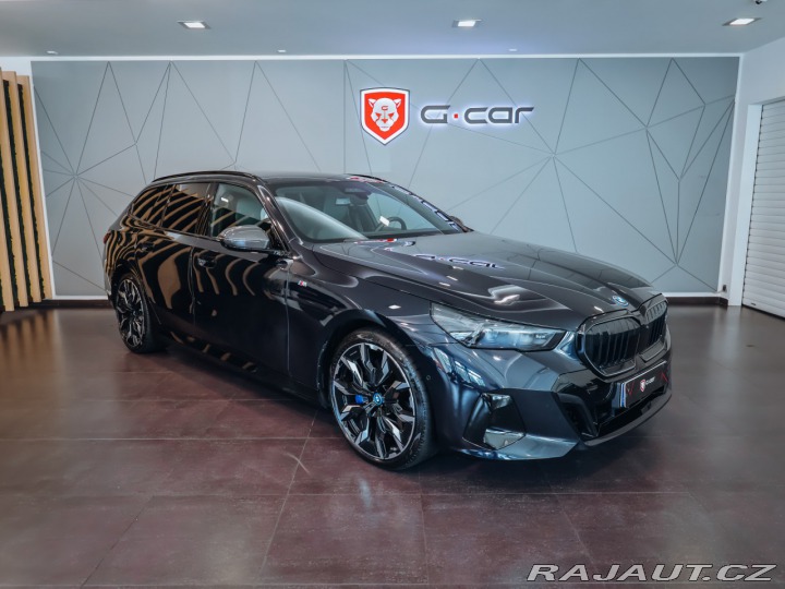 BMW 5 550e xDrive M-sport Touri 2025