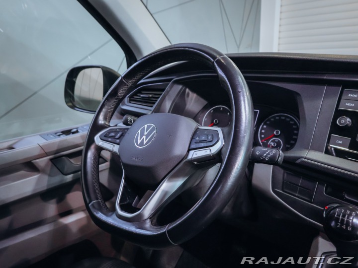 Volkswagen Transporter 2.0TDI 6 míst 2020