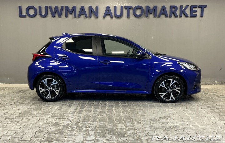 Toyota Yaris STYLE 2025