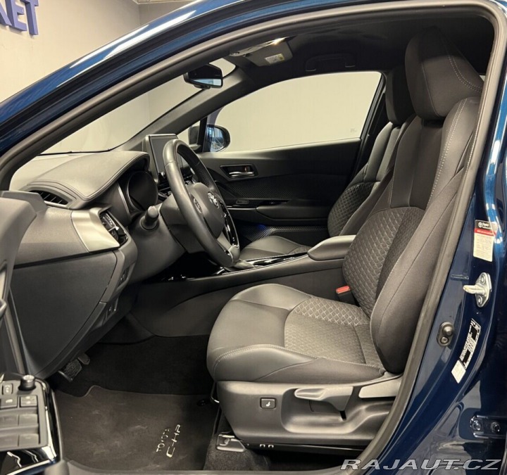 Toyota C-HR 2.0 STYLE 2023