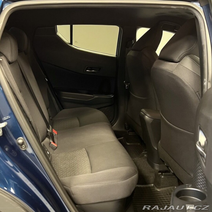 Toyota C-HR 2.0 STYLE 2023