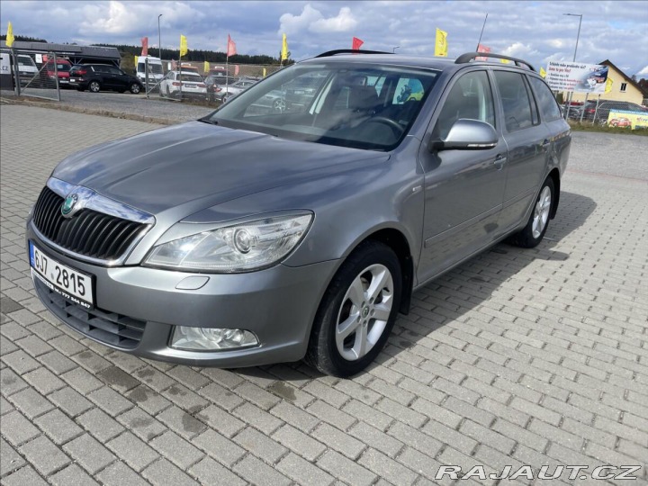 Škoda Octavia 1,2 TSi 77kw Ambiente výb 2012