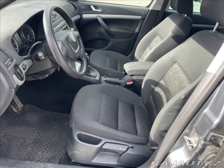Škoda Octavia 1,2 TSi 77kw Ambiente výb 2012
