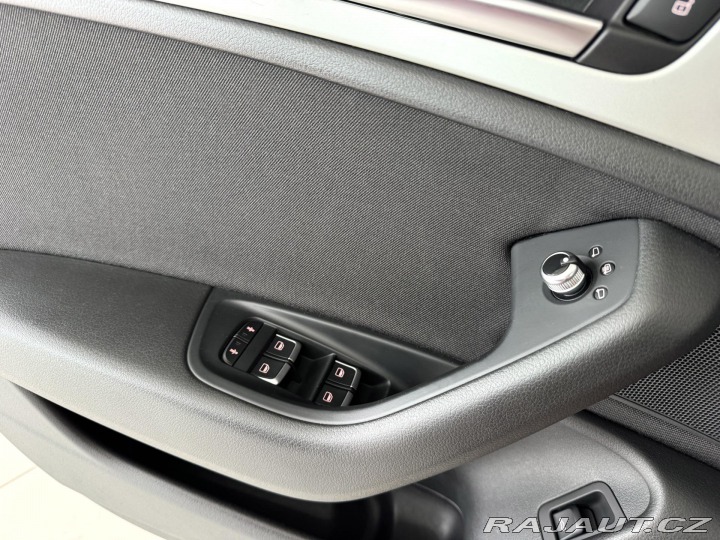 Audi A6 Avant 3,0TDI Q*180kW*Nočn 2012