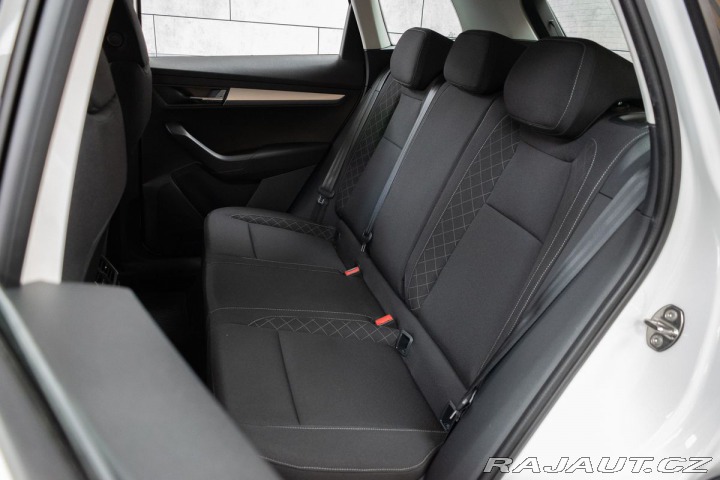 Škoda Karoq 1.5 TSI TAŽNÉ*KAMERA*ČR* 2018