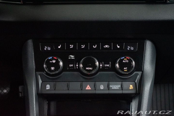 Škoda Karoq 1.5 TSI TAŽNÉ*KAMERA*ČR* 2018