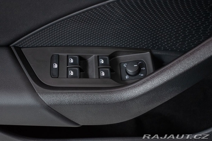 Škoda Octavia 1.5 TSI STYLE*KESSY*DPH*Č 2023
