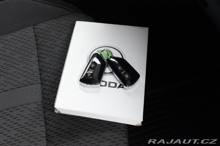 Škoda Octavia 1.5 TSI STYLE*KESSY*DPH*Č 2023