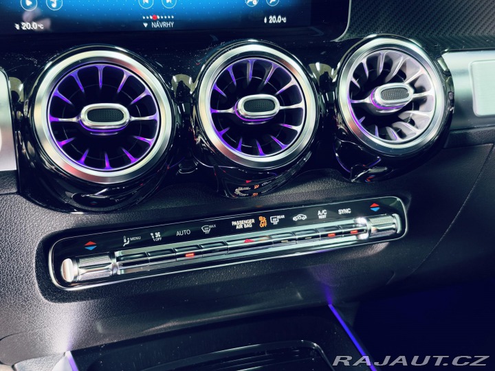 Mercedes-Benz GLB 220d 4M AMG PANO HUD TAŽN 2020