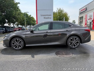 Toyota Camry 2.5 HEV Executive 1800