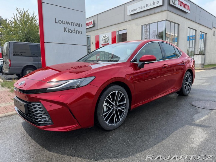 Toyota Camry 2.5 HEV Executive 1800