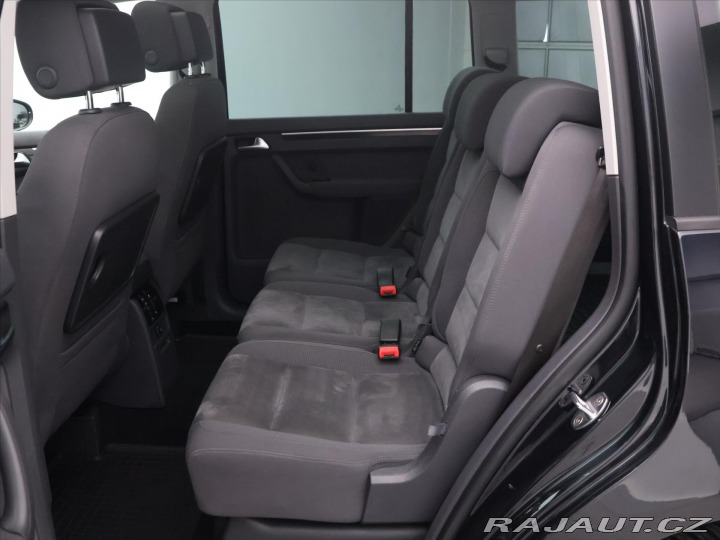 Volkswagen Touran 2,0 TDI 130kW Highline Xe 2014