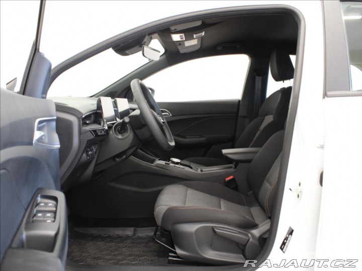 MG MG3 1.5 HYBRID+ Emotion 12tkm 2025