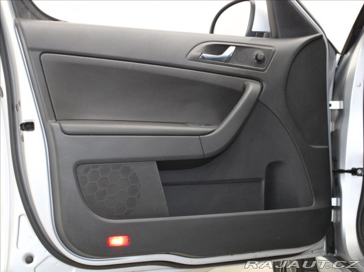 Škoda Yeti 2,0 TDi 81kW MT STK 2028 2014