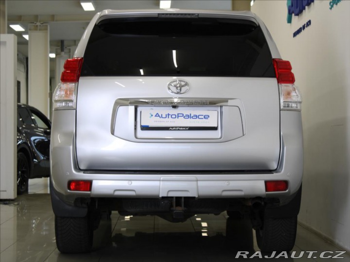 Toyota Land Cruiser 3,0 D-4D Anniversary 120t 2010