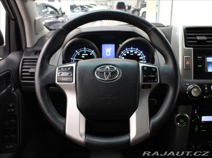 Toyota Land Cruiser 3,0 D-4D Anniversary 120t 2010