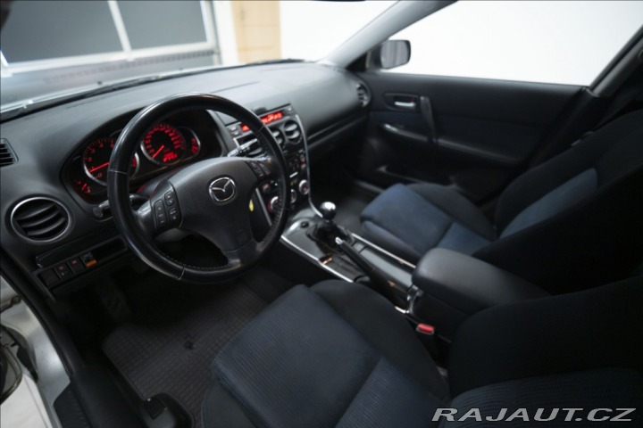 Mazda 6 2,0 i AAC VÝHŘEV BOSE NOV 2007