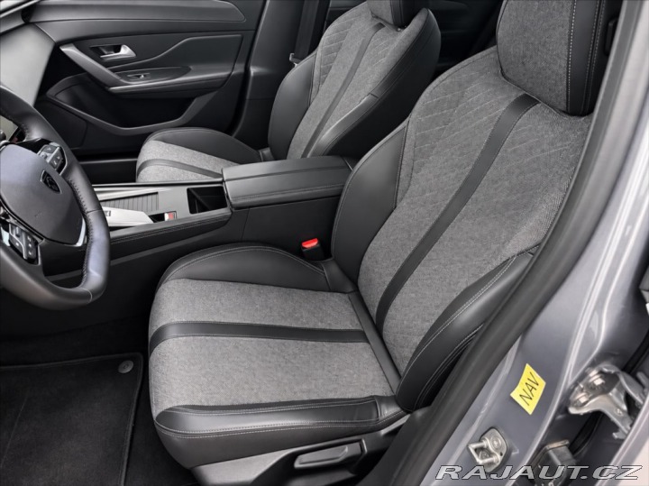 Peugeot 408 1,2 Puretech 130 - ALLURE 2024