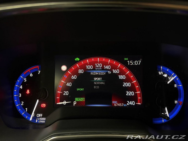 Toyota Corolla 1.8 Hybrid e-CVT COMFORT, 2021