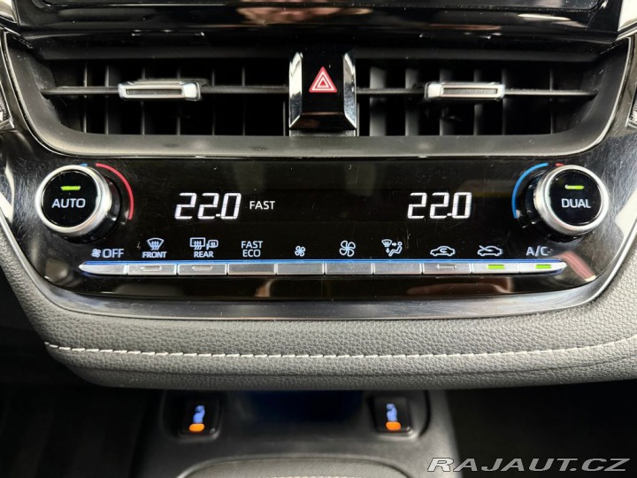 Toyota Corolla 1.8 Hybrid e-CVT COMFORT, 2021