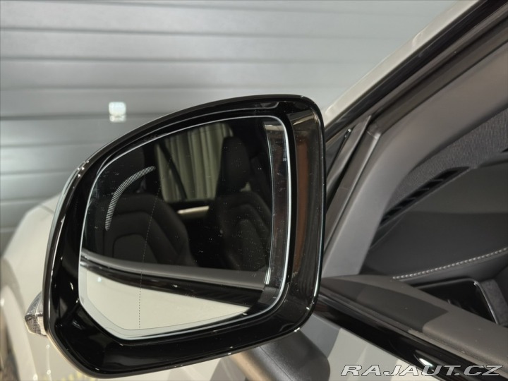 Volvo XC90 2,0 T8 Plus Black Editio 2026