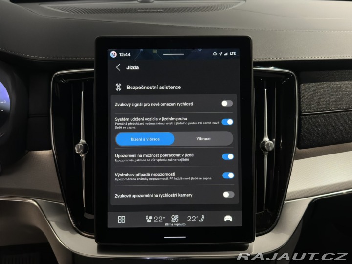 Volvo XC90 2,0 T8 PHEV Plus Black E 2026
