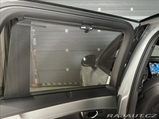 Volvo XC90 2,0 T8 Plus Black Editio 2026