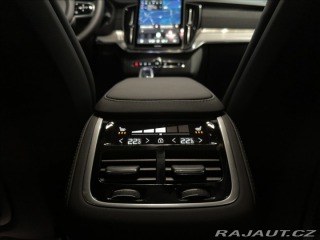Volvo XC90 2,0 T8 Plus Black Editio 2026