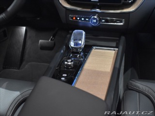 Volvo XC60 2,0 B5 AWD Ultra B&W, 2026