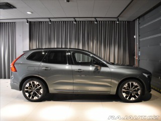 Volvo XC60 2,0 B5 AWD Ultra B&W, 2026