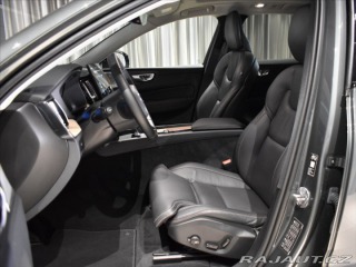 Volvo XC60 2,0 B5 AWD Ultra B&W, 2026
