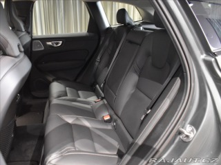 Volvo XC60 2,0 B5 AWD Ultra B&W, 2026