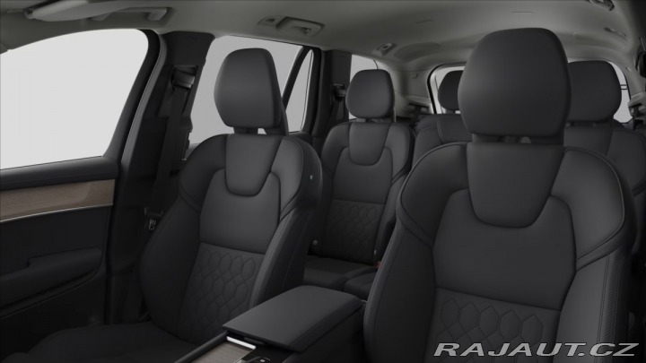 Volvo XC90 2,0 T8 Plus Bright 2026