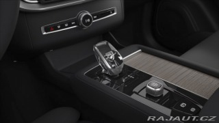 Volvo XC90 2,0 T8  Plus Bright 2026
