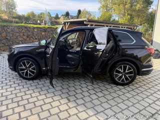 Volkswagen Touareg 3,0 V6 210kW TOP STAV 2021