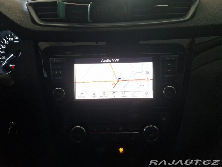 Nissan Qashqai 1,3 Nabízím k prodeji 2021