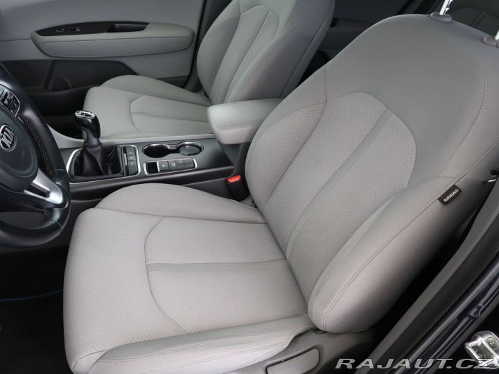 Kia Optima 2.0T,120KW,Manuál,Navi,CZ 2017